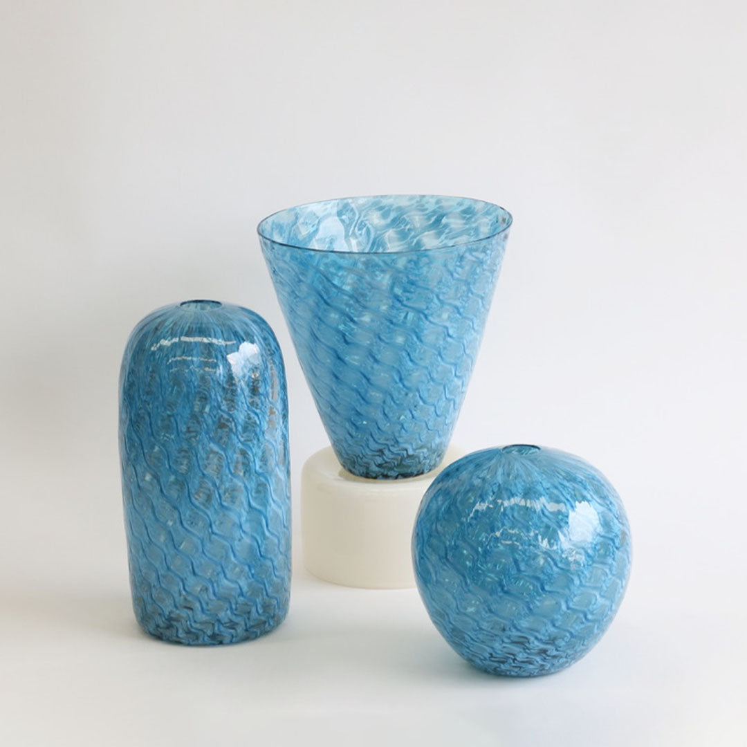 Blue Feathered Spherical Vase